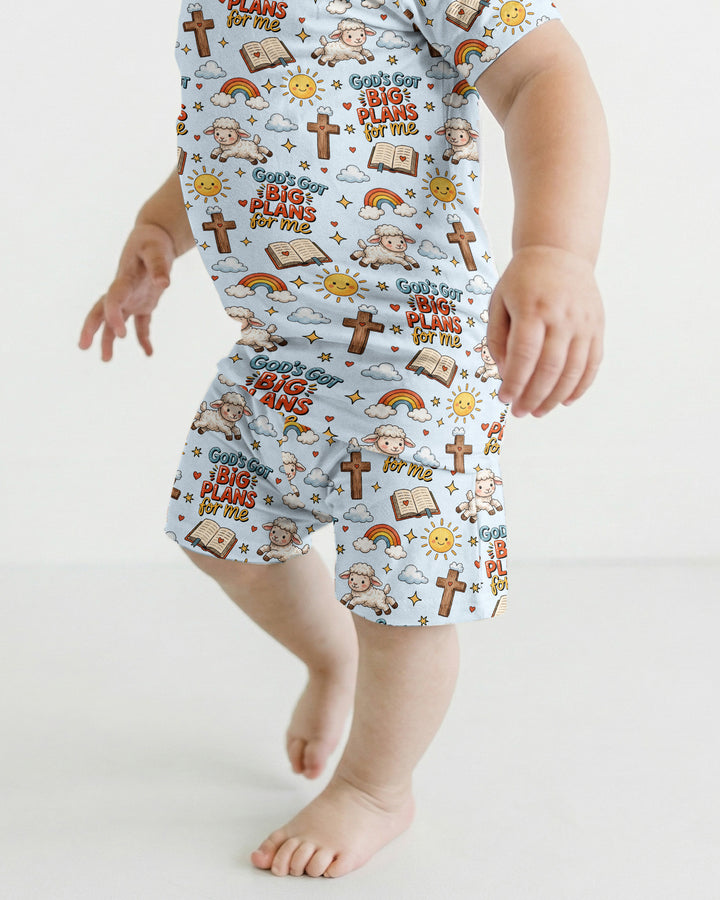 Template Zweiteiliges Pyjama-Set mit kurzen Ärmeln und Shorts