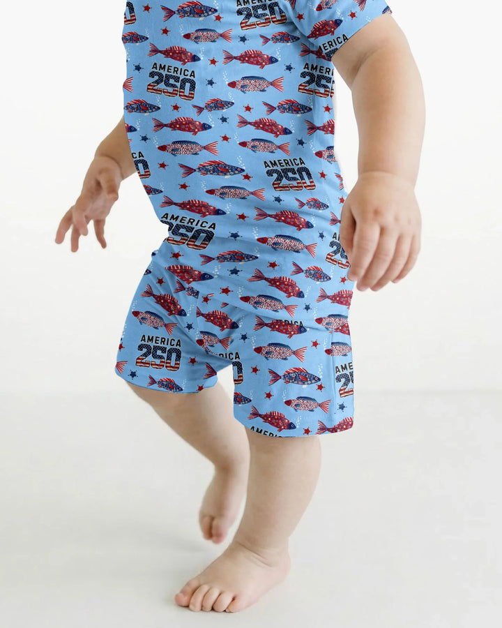 Template Zweiteiliges Pyjama-Set mit kurzen Ärmeln und Shorts