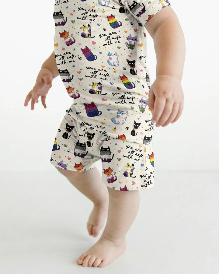 Template Zweiteiliges Pyjama-Set mit kurzen Ärmeln und Shorts