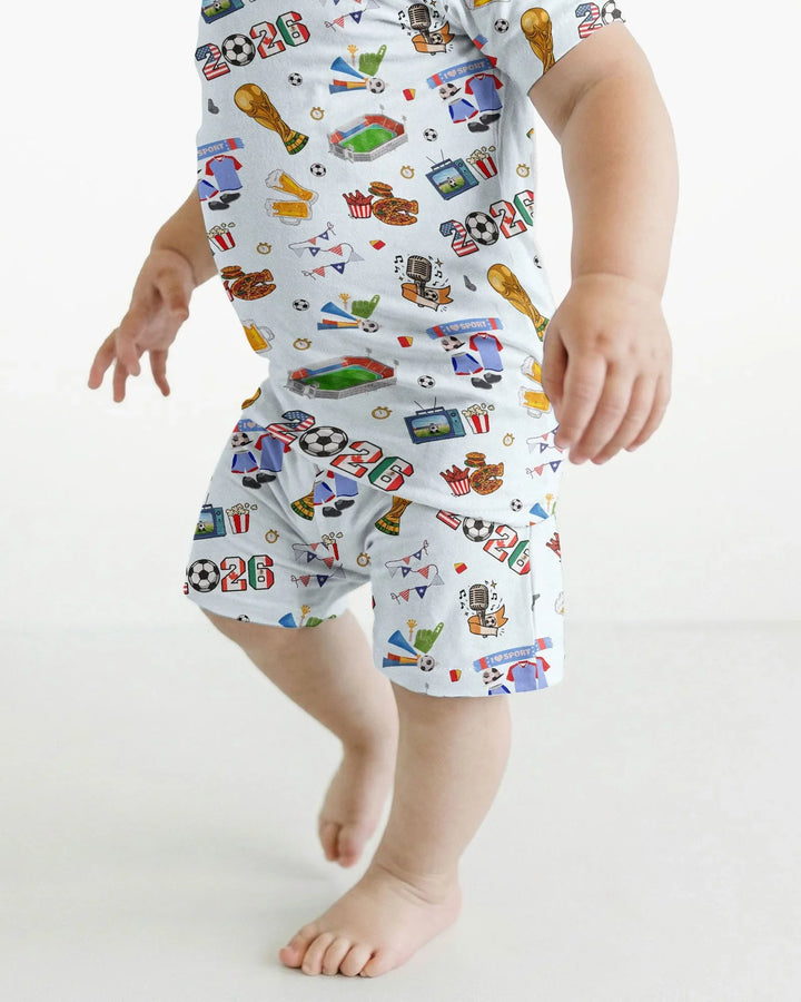 Template Zweiteiliges Pyjama-Set mit kurzen Ärmeln und Shorts