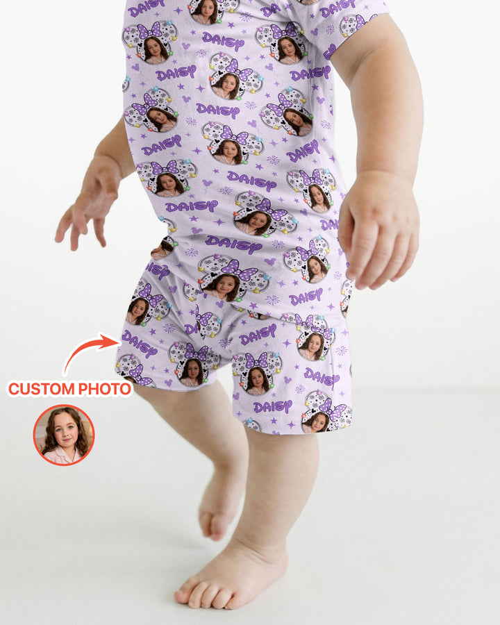 Zweiteiliges Pyjama-Set mit kurzen Ärmeln und Shorts im Sommer-Design