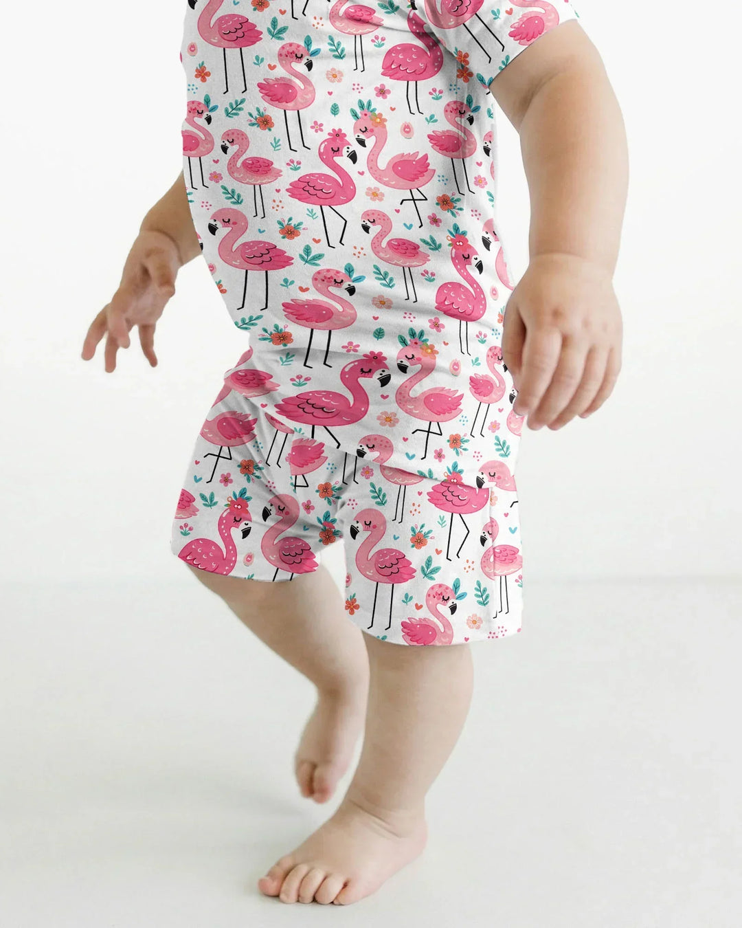 Template Zweiteiliges Pyjama-Set mit kurzen Ärmeln und Shorts