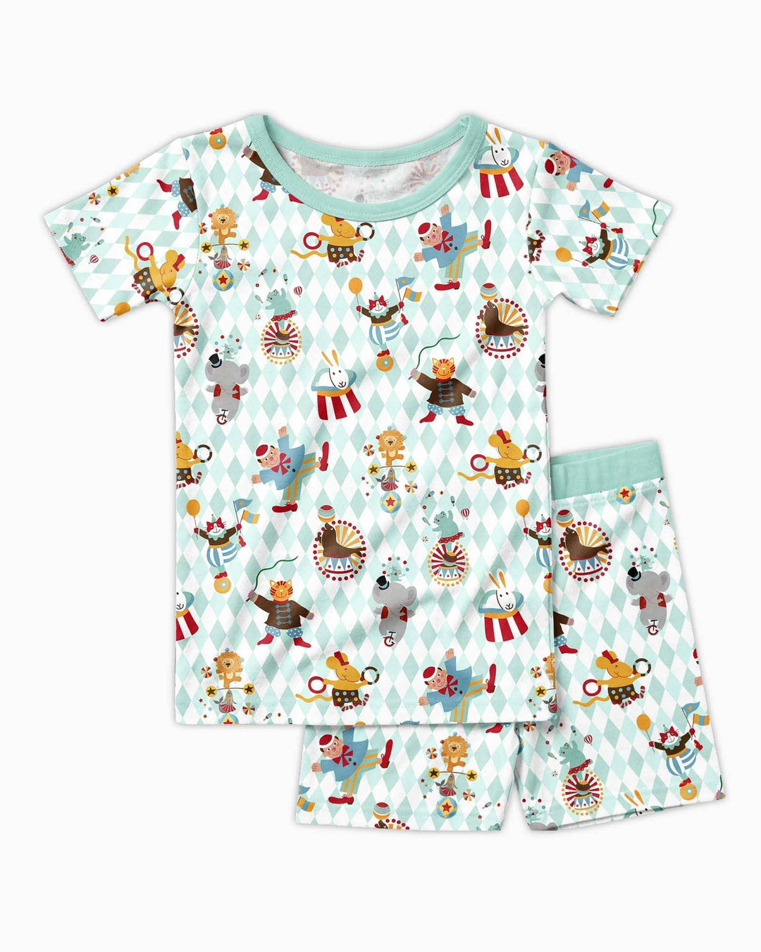 Template Zweiteiliges Pyjama-Set mit kurzen Ärmeln und Shorts