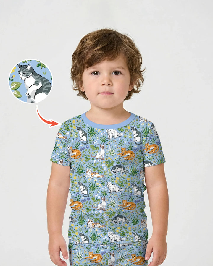 Template Zweiteiliges Pyjama-Set mit kurzen Ärmeln und Shorts