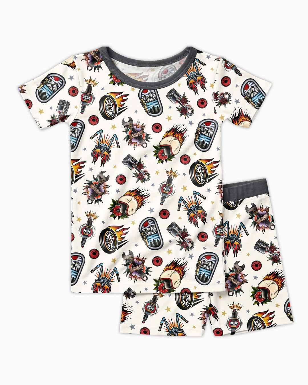 Template Zweiteiliges Pyjama-Set mit kurzen Ärmeln und Shorts