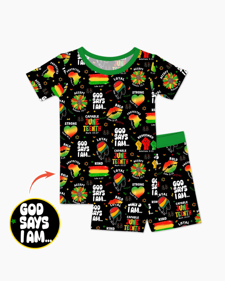 Template Zweiteiliges Pyjama-Set mit kurzen Ärmeln und Shorts