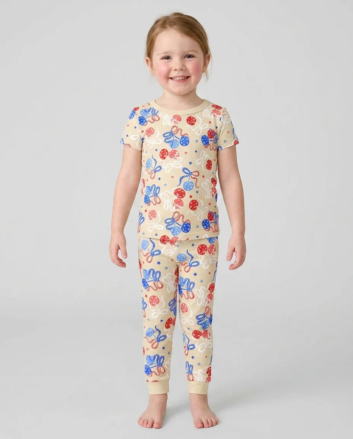 Zweiteiliges, kurzärmliges Pyjama-Set mit Marienkäfern