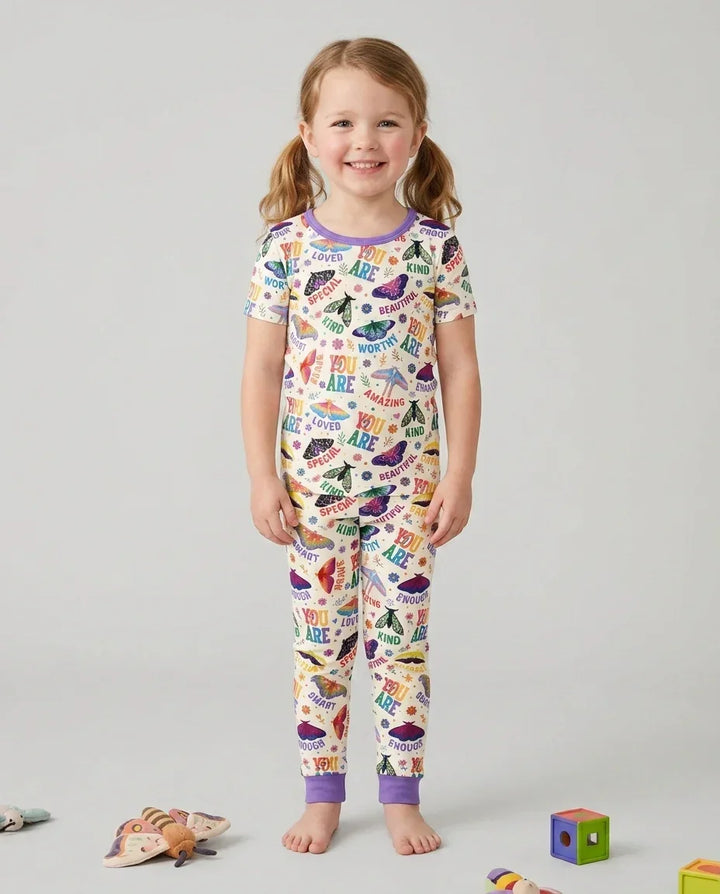 Zweiteiliges, kurzärmliges Pyjama-Set mit Marienkäfern
