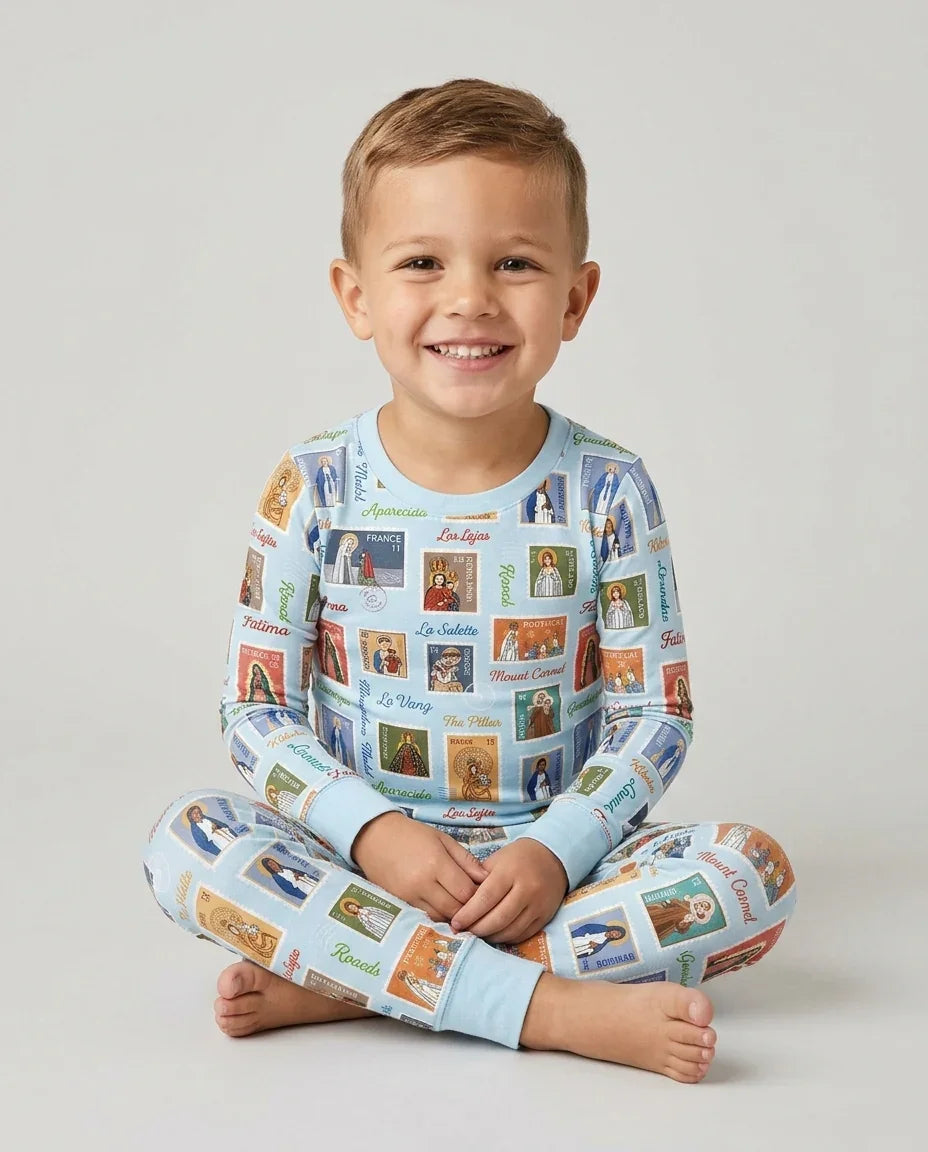 Zweiteiliges Langarm-Pyjama-Set mit Sommerfrüchten