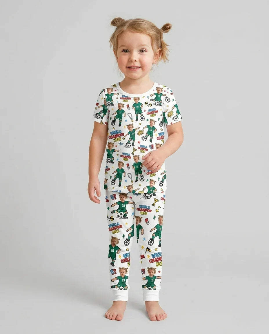 Zweiteiliges, kurzärmliges Pyjama-Set mit Marienkäfern