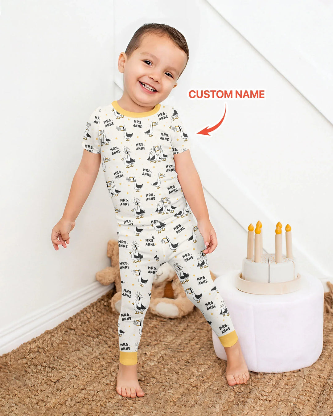 Zweiteiliges, kurzärmliges Pyjama-Set mit Marienkäfern