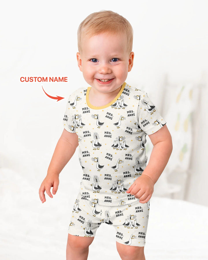 Zweiteiliges Pyjama-Set mit kurzen Ärmeln und Shorts im Sommer-Design