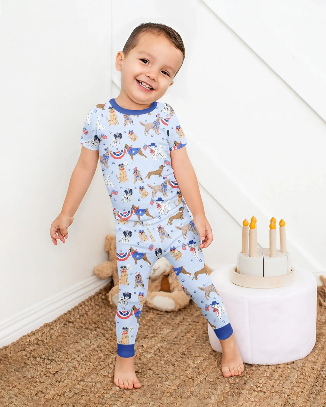 Zweiteiliges, kurzärmliges Pyjama-Set mit Marienkäfern
