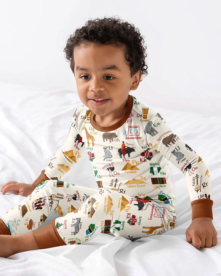 Zweiteiliges Langarm-Pyjama-Set mit Sommerfrüchten