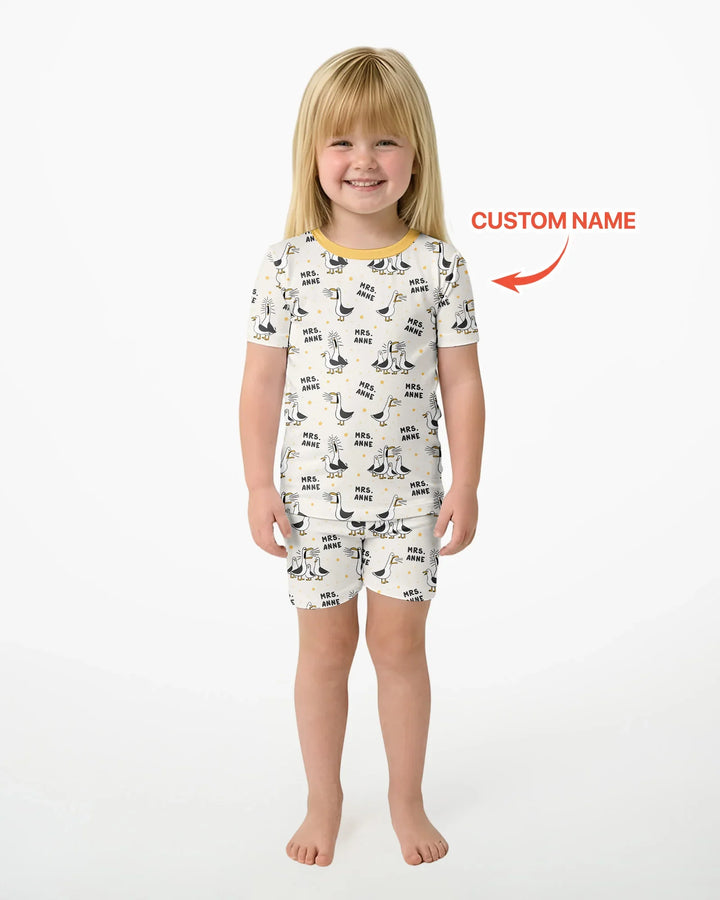 Zweiteiliges Pyjama-Set mit kurzen Ärmeln und Shorts im Sommer-Design