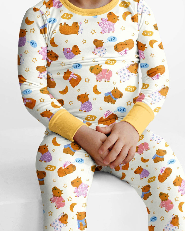 Zweiteiliges Langarm-Pyjama-Set mit Sommerfrüchten
