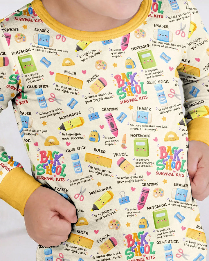 Zweiteiliges Langarm-Pyjama-Set mit Sommerfrüchten
