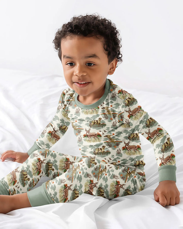 Zweiteiliges Langarm-Pyjama-Set mit Sommerfrüchten
