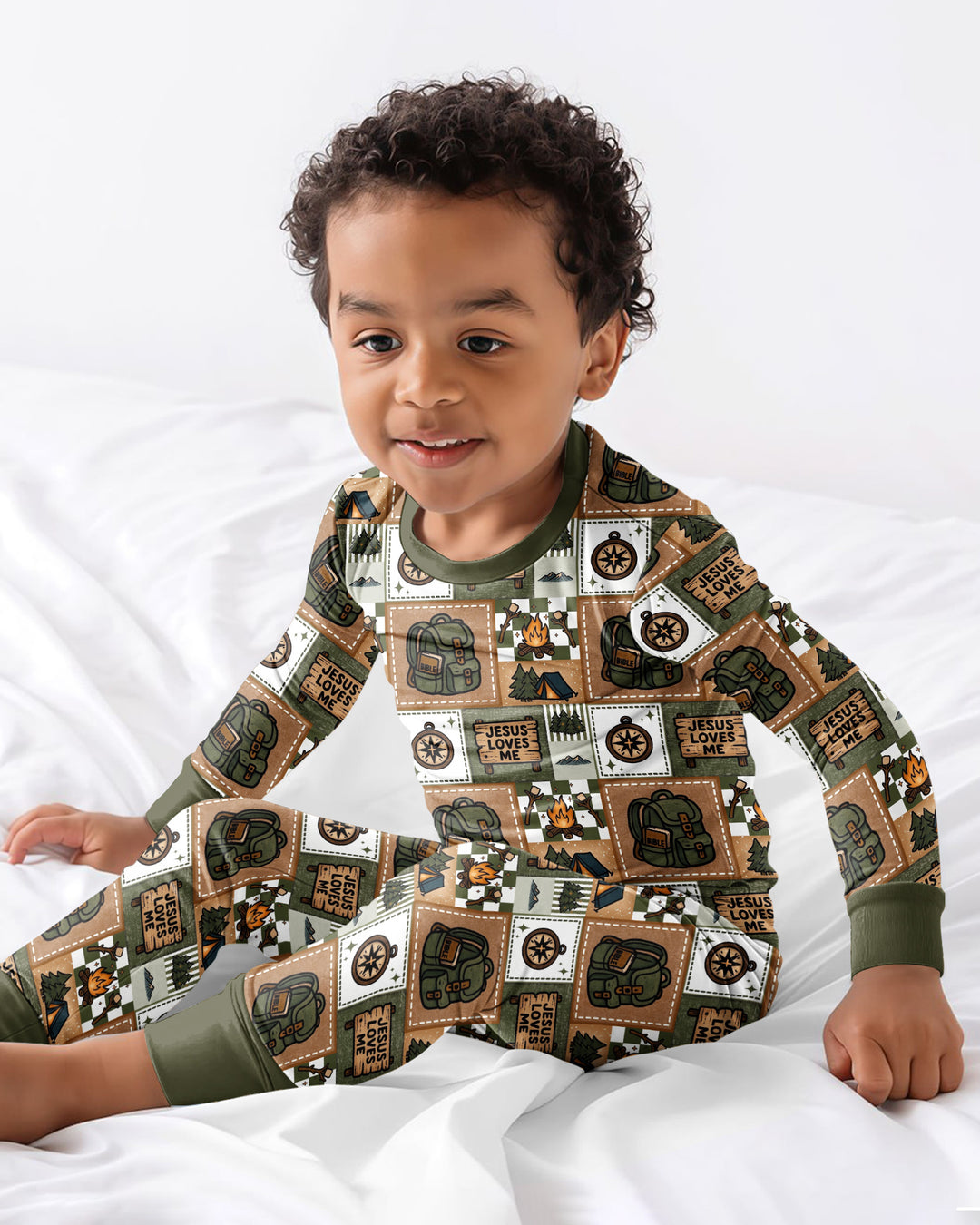 Zweiteiliges Langarm-Pyjama-Set mit Sommerfrüchten