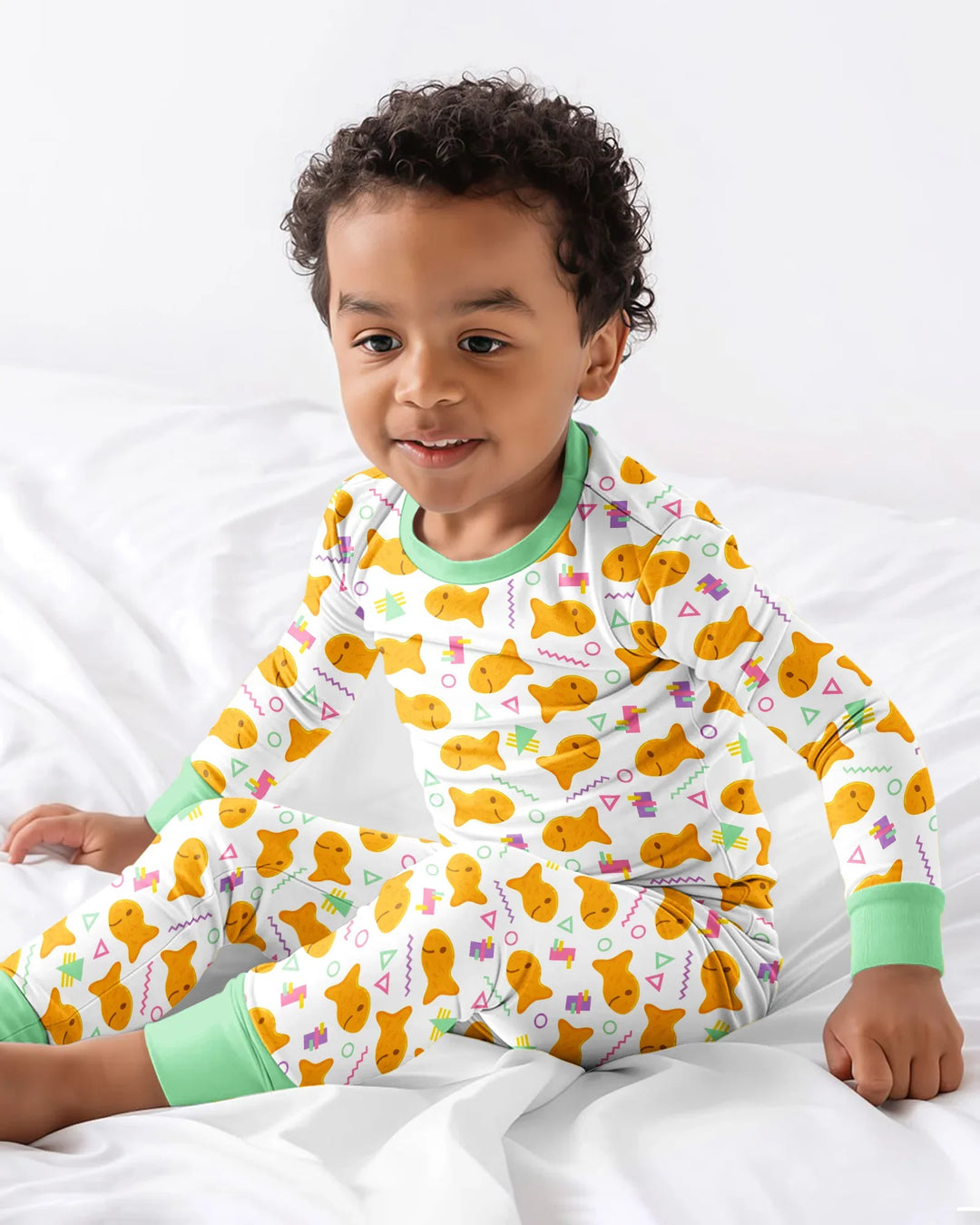 Zweiteiliges Langarm-Pyjama-Set mit Sommerfrüchten