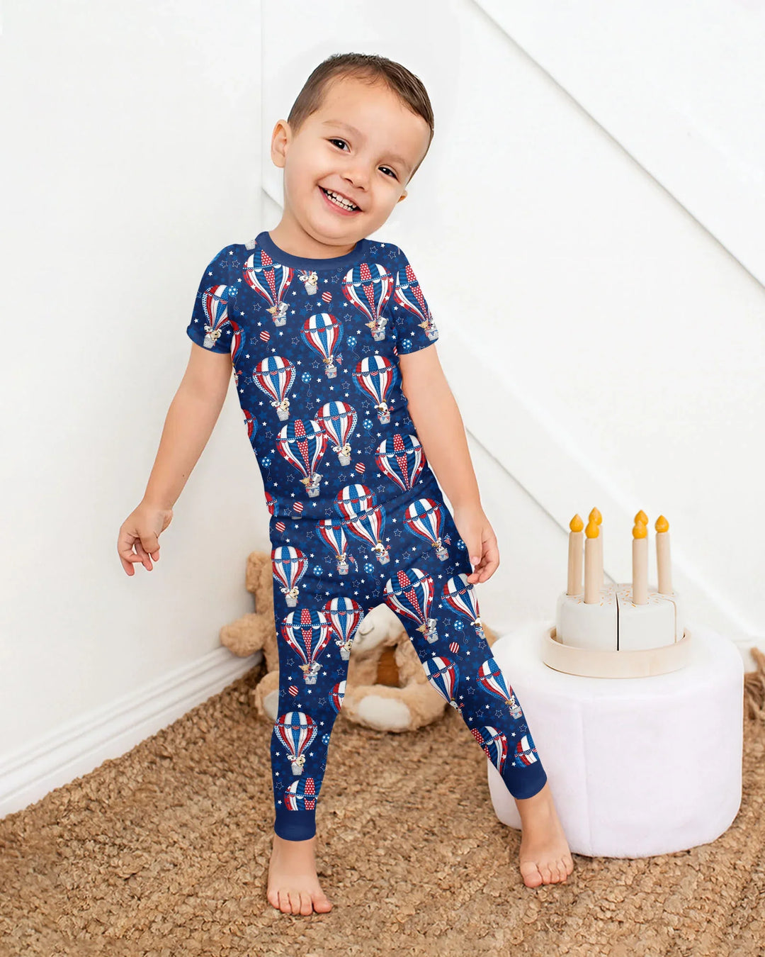 Zweiteiliges, kurzärmliges Pyjama-Set mit Marienkäfern