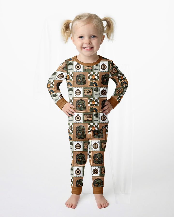 Zweiteiliges Langarm-Pyjama-Set mit Sommerfrüchten
