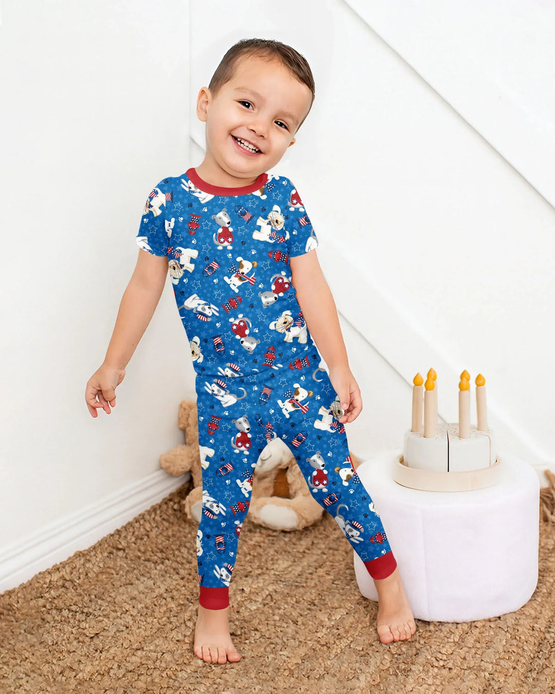 Zweiteiliges, kurzärmliges Pyjama-Set mit Marienkäfern