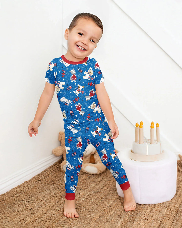 Zweiteiliges, kurzärmliges Pyjama-Set mit Marienkäfern