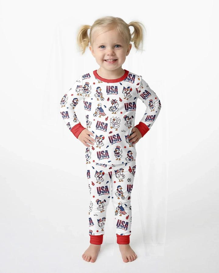 Zweiteiliges Langarm-Pyjama-Set mit Sommerfrüchten
