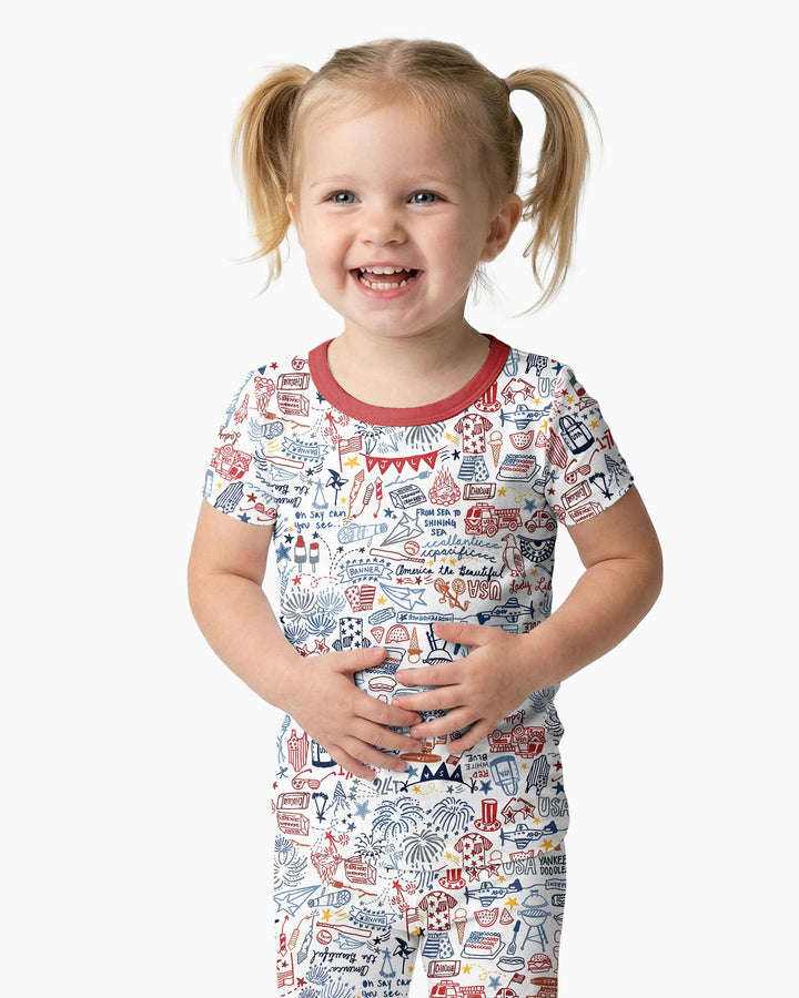 Zweiteiliges, kurzärmliges Pyjama-Set mit Marienkäfern