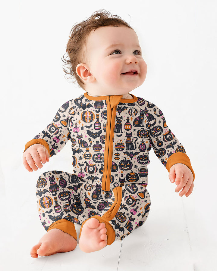 Whimsical Tribal Retro Halloween Black Cats Pumpkins Bamboo Convertible Zippy