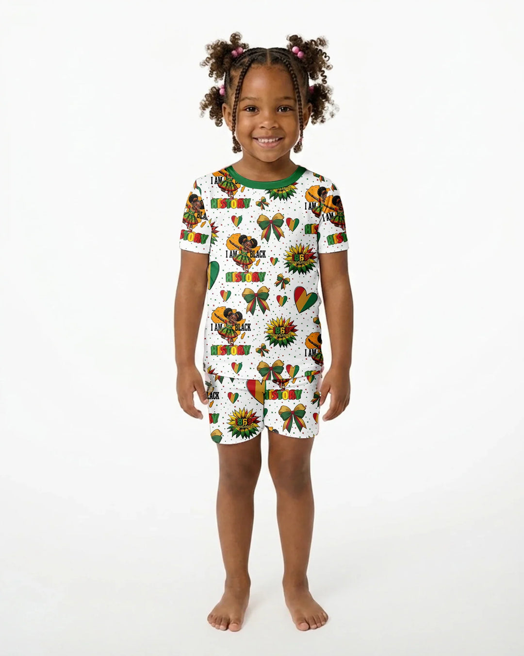 Template Zweiteiliges Pyjama-Set mit kurzen Ärmeln und Shorts