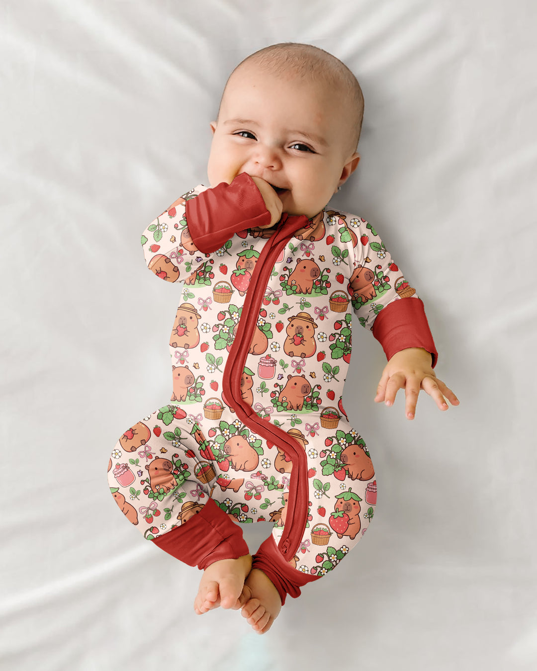 Capybara Strawberry Bamboo Convertible Zippy