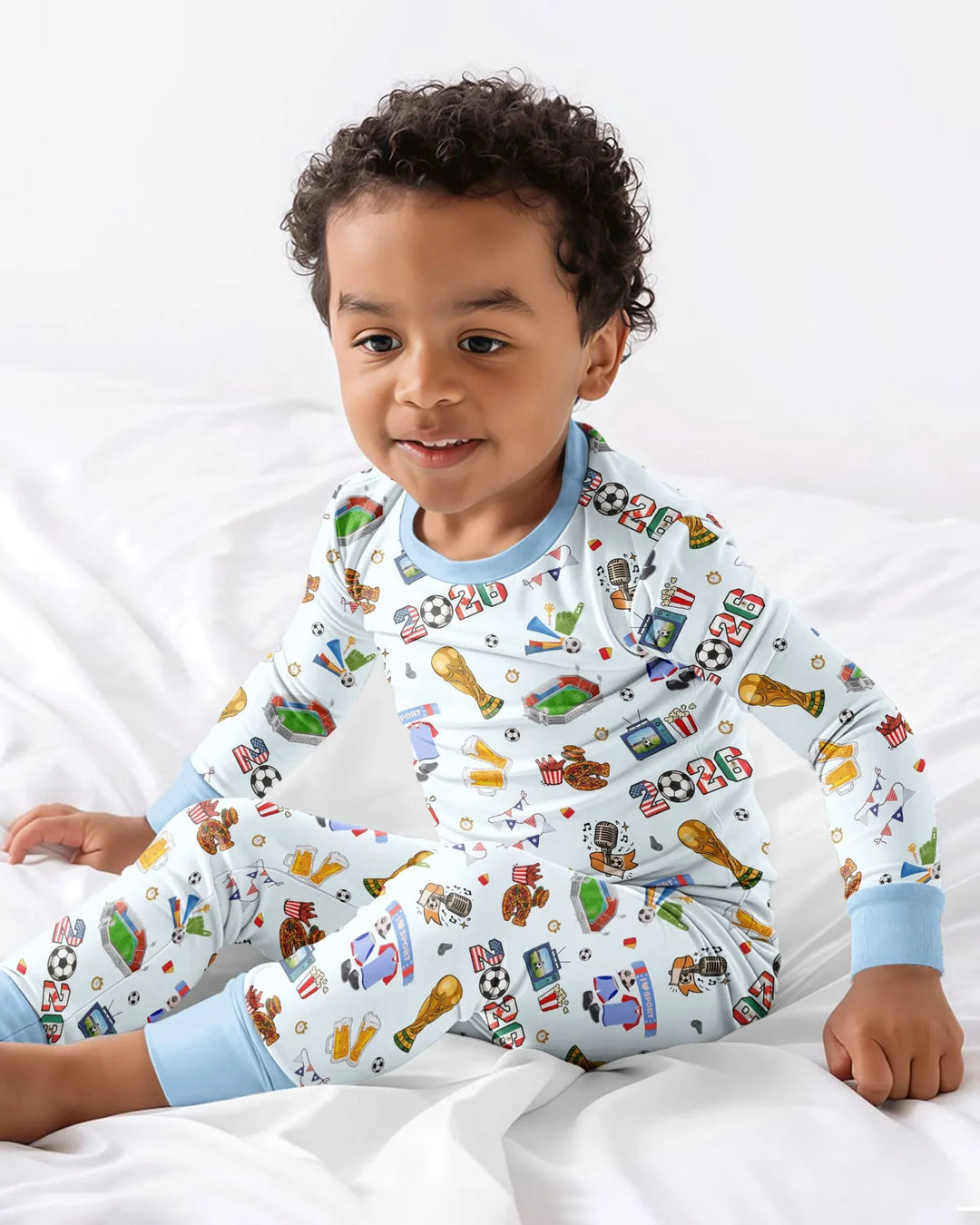 Zweiteiliges Langarm-Pyjama-Set mit Sommerfrüchten