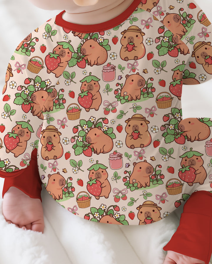 Capybara Strawberry Bamboo Convertible Zippy