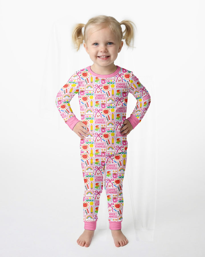Zweiteiliges Langarm-Pyjama-Set mit Sommerfrüchten
