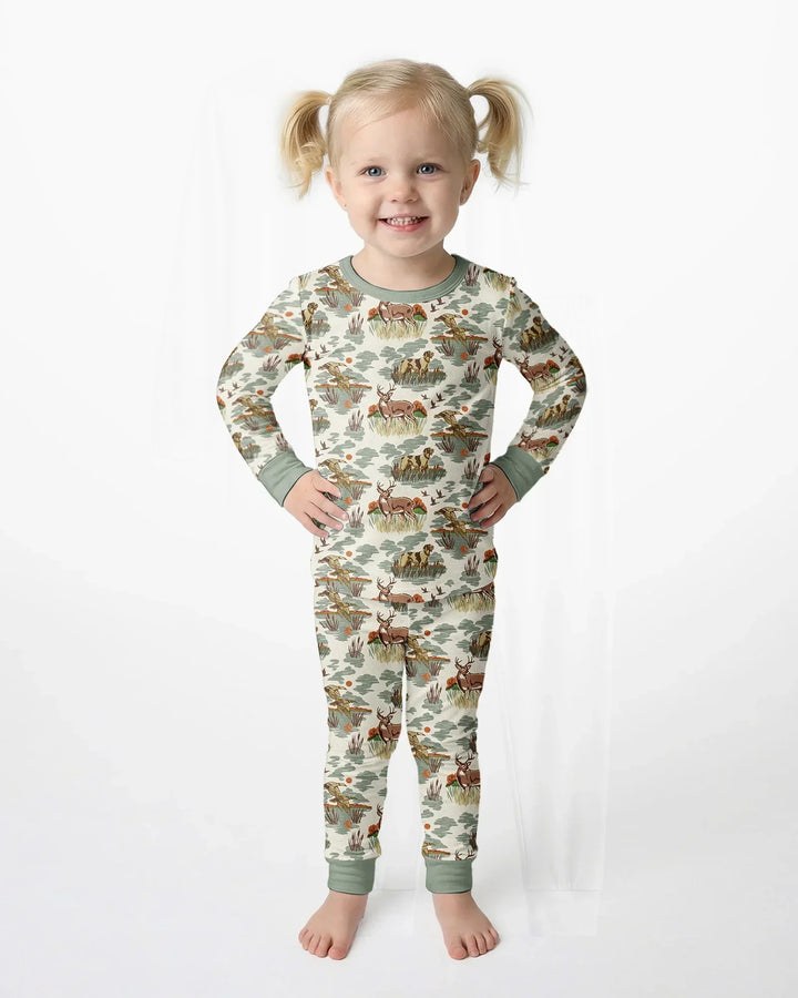 Zweiteiliges Langarm-Pyjama-Set mit Sommerfrüchten