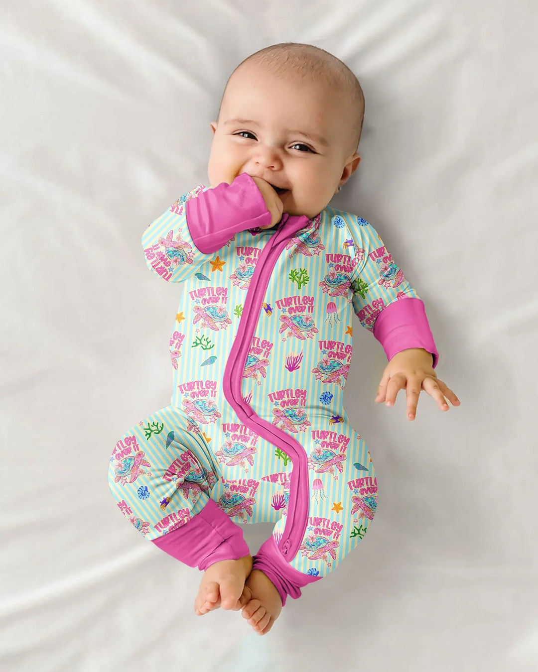 Gerippte Babykleidung mit individuellem Foto - Weich &amp; Skizzenhaft