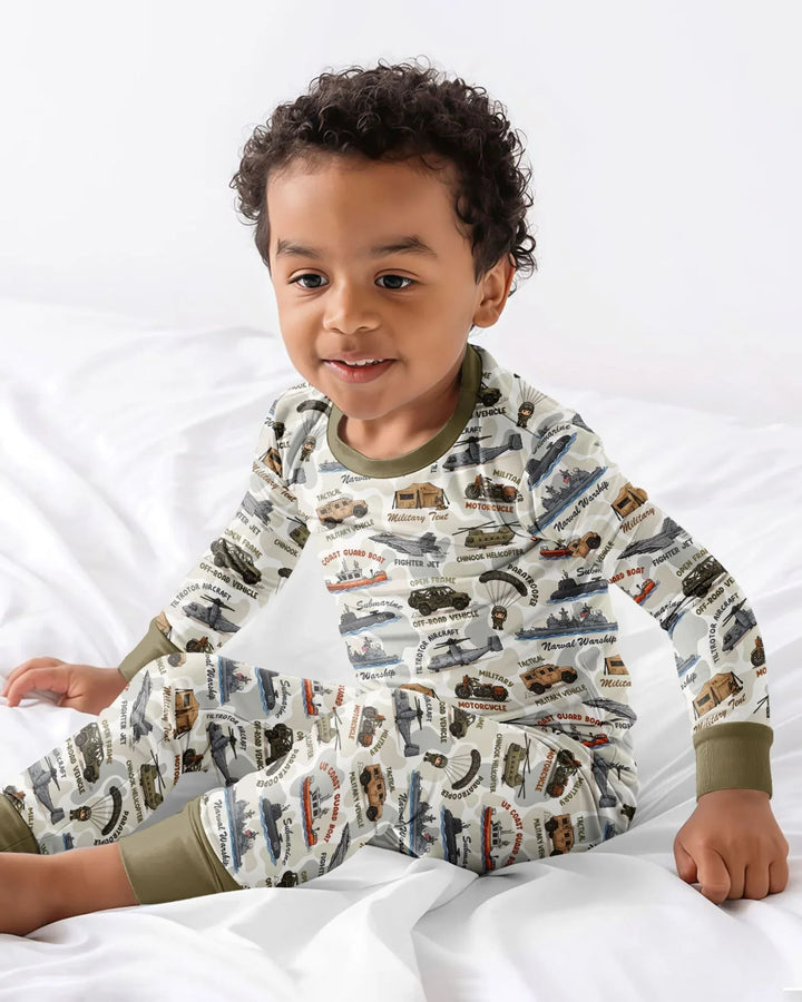Zweiteiliges Langarm-Pyjama-Set mit Sommerfrüchten