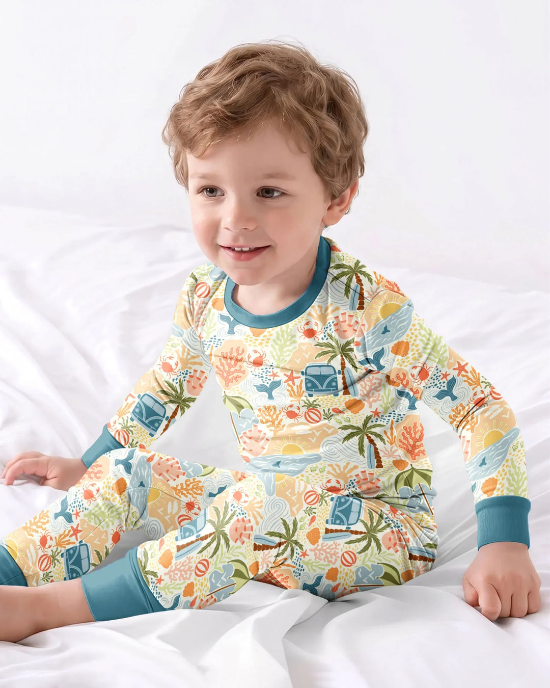 Zweiteiliges Langarm-Pyjama-Set mit Sommerfrüchten