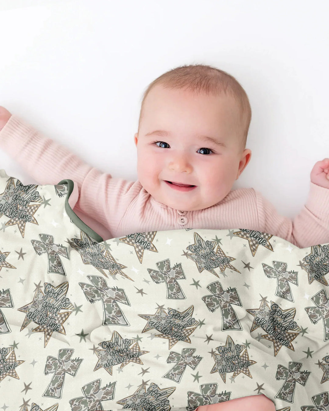 Camo God is Good Family Matching Bamboo Blanket