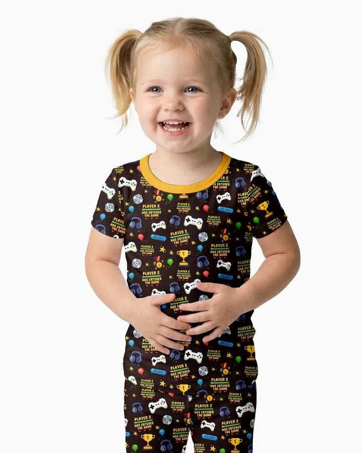 Zweiteiliges, kurzärmliges Pyjama-Set mit Marienkäfern