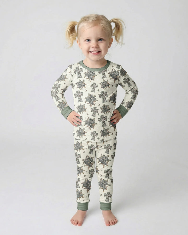 Zweiteiliges Langarm-Pyjama-Set mit Sommerfrüchten