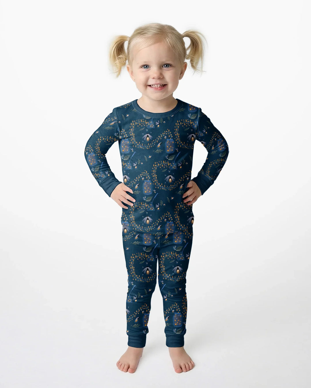 Zweiteiliger Pyjama aus Bambus mit Leuchtkäfern