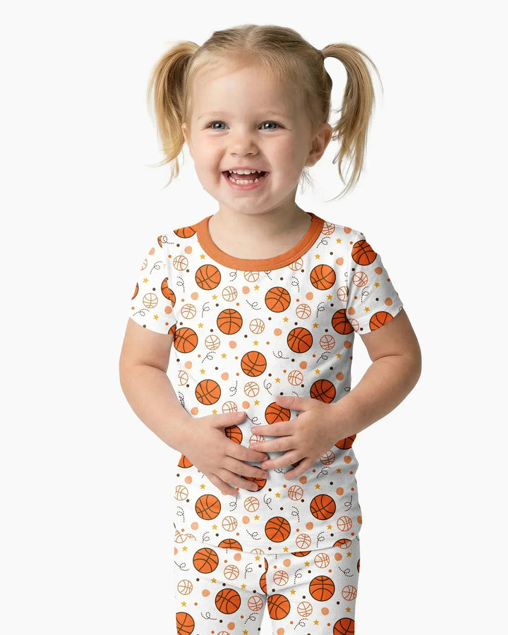 Oranger Basketball Zweiteiliger Kurzarm-Pyjama aus Bambus