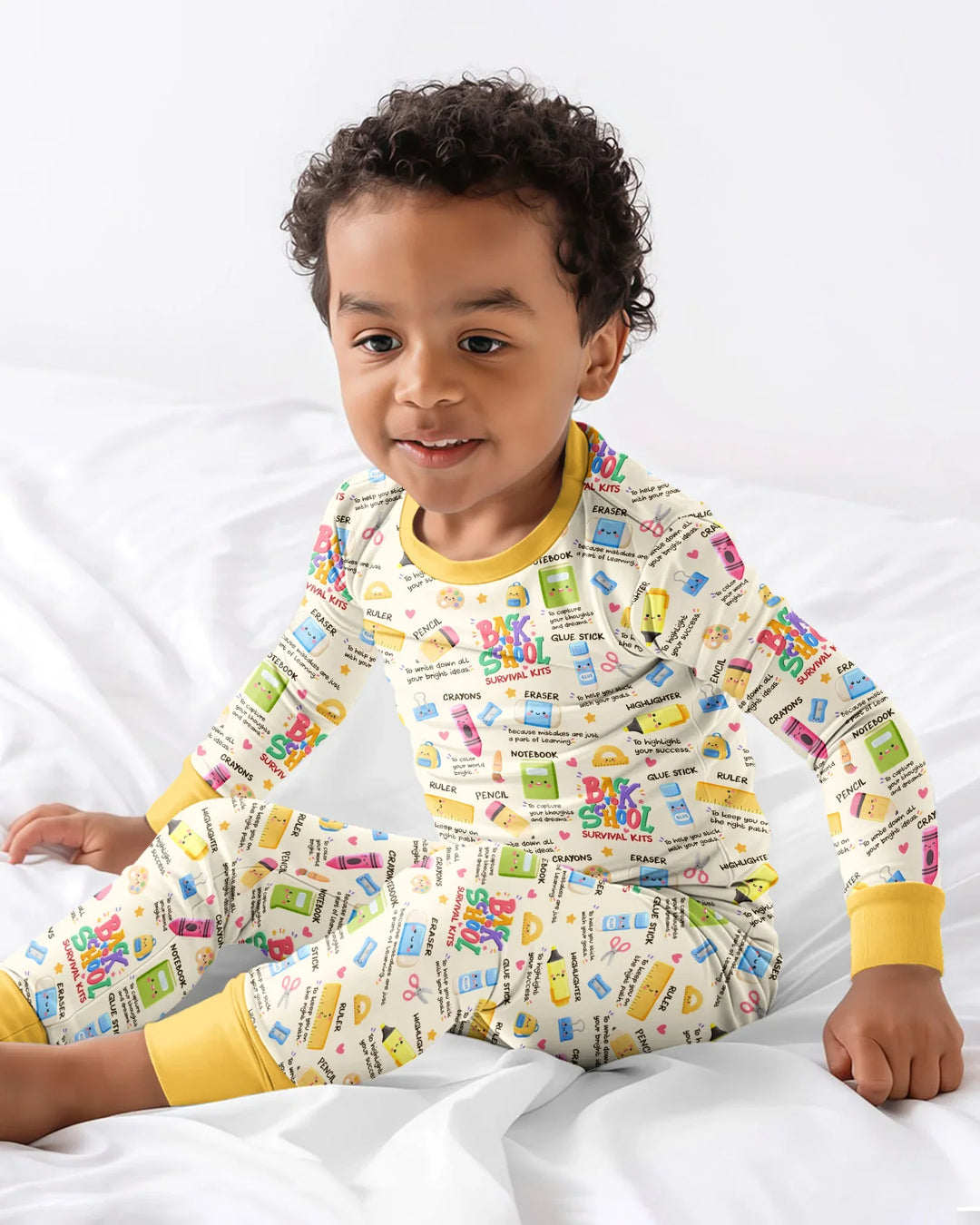 Zweiteiliges Langarm-Pyjama-Set mit Sommerfrüchten