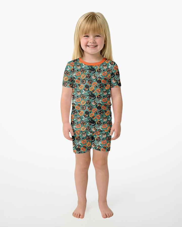 Retro Black Cat Witch Pumpkin Halloween Bamboo Two Piece Short Sleeve Shorts Pajama Set