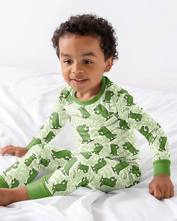 Zweiteiliges Langarm-Pyjama-Set mit Sommerfrüchten