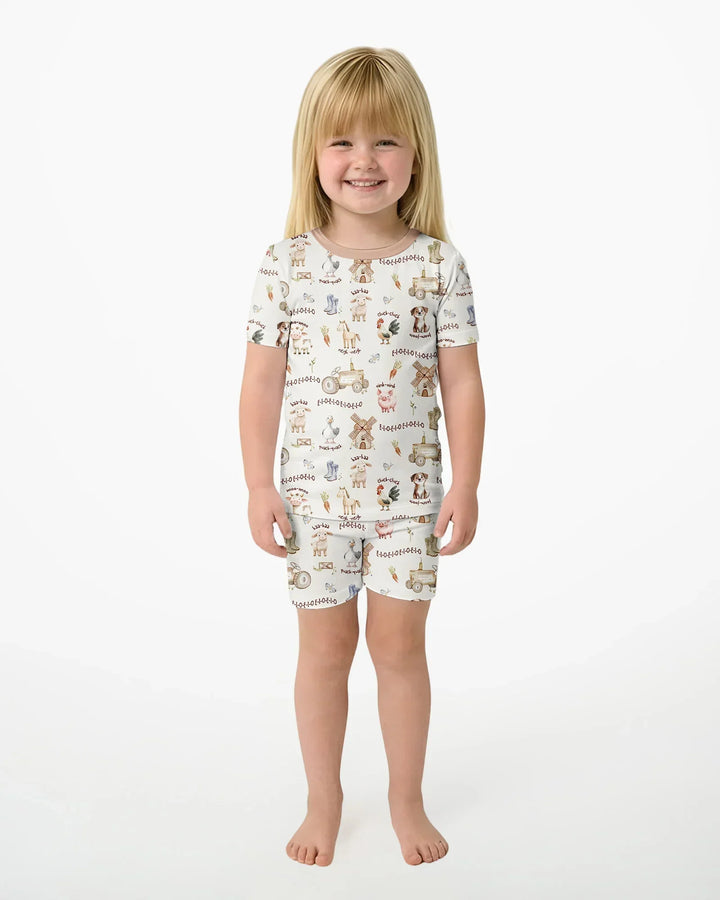 Template Zweiteiliges Pyjama-Set mit kurzen Ärmeln und Shorts
