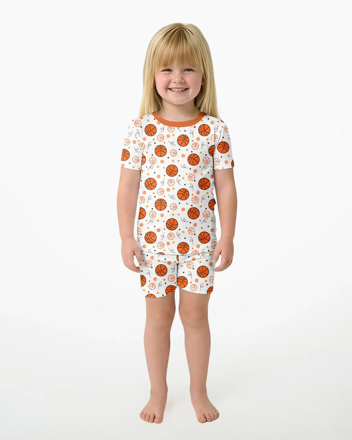 Orangefarbener Basketball-Bambus-Zweiteiler, Kurzarm-Shorts-Pyjama-Set
